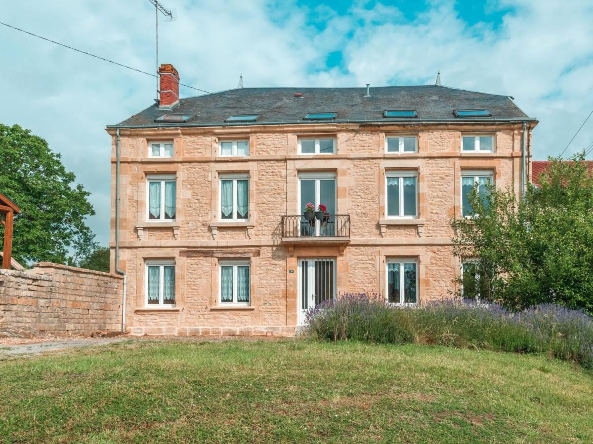 Authentic Cottage In Nouart Near Forest Экстерьер фото
