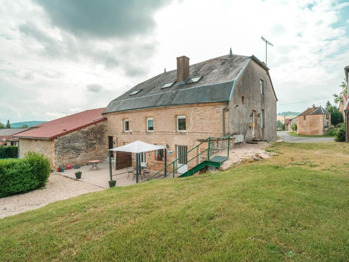 Authentic Cottage In Nouart Near Forest Экстерьер фото